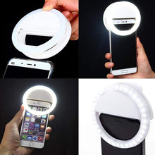 Compact flash ring light for photography and video calls.