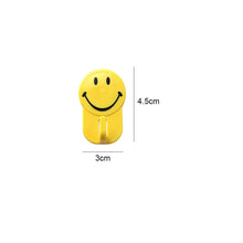 Smiley face hooks with 1 kg capacity